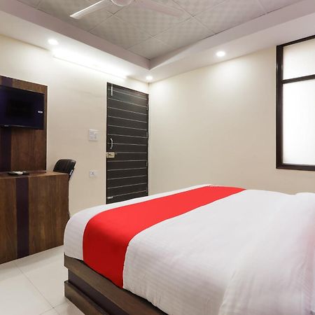 ניו דלהי Hotel O Maharaja Gold מראה חיצוני תמונה